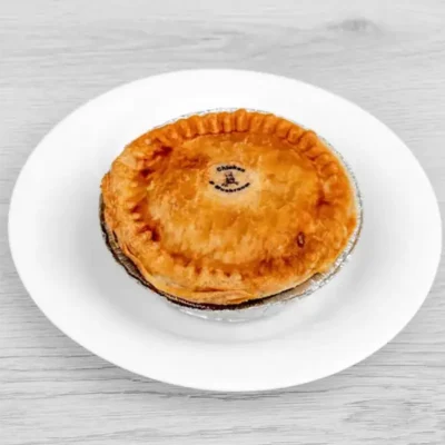 Golden Steak and Onion Pie with rich gravy filling