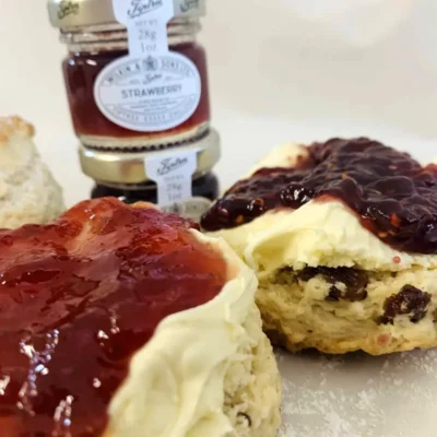 Cream Tea for 2 (2x Scones, Jam & Cream Inc.)